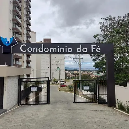 Apto A 300 Metros Da Cancao Nova. Condominio Da Fe Cachoeira Paulista Exterior photo